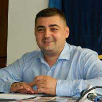 Adrian Petre se încălzește de pe margine pentru funcția de vice al Consiliului Județean