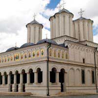 Patriarhia Română: Înscrierea la ora de Religie se face o singură dată și este valabilă până la schimbarea opțiunii