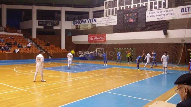 Fortius a cîştigat derby-ul de la futsal cu Luceafărul