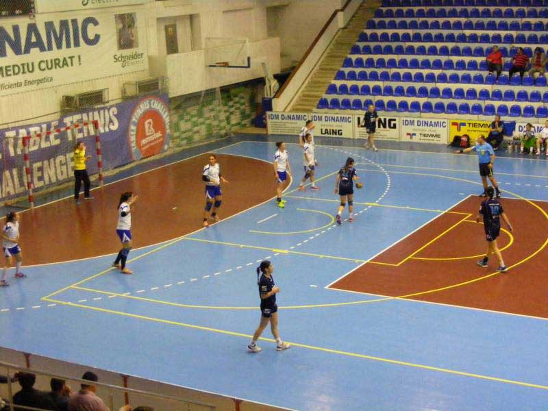 Handbal Municipal ia startul sîmbătă într-un nou campionat al Diviziei A de handbal feminin.